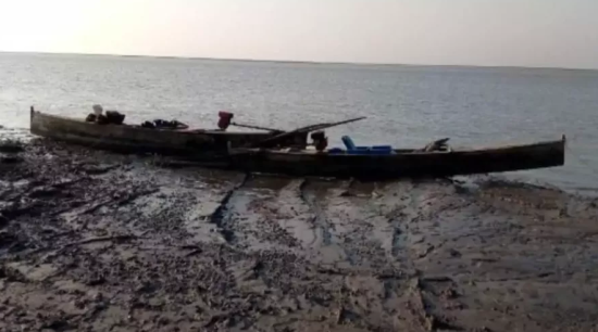 pakistani fishing boat seized